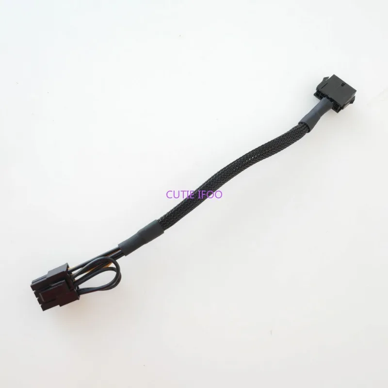 Cable 12VHPWR a 8 pines mostrando los conectores macho y hembra