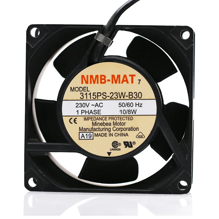 Vista frontal del ventilador NMB-MAT 80mm