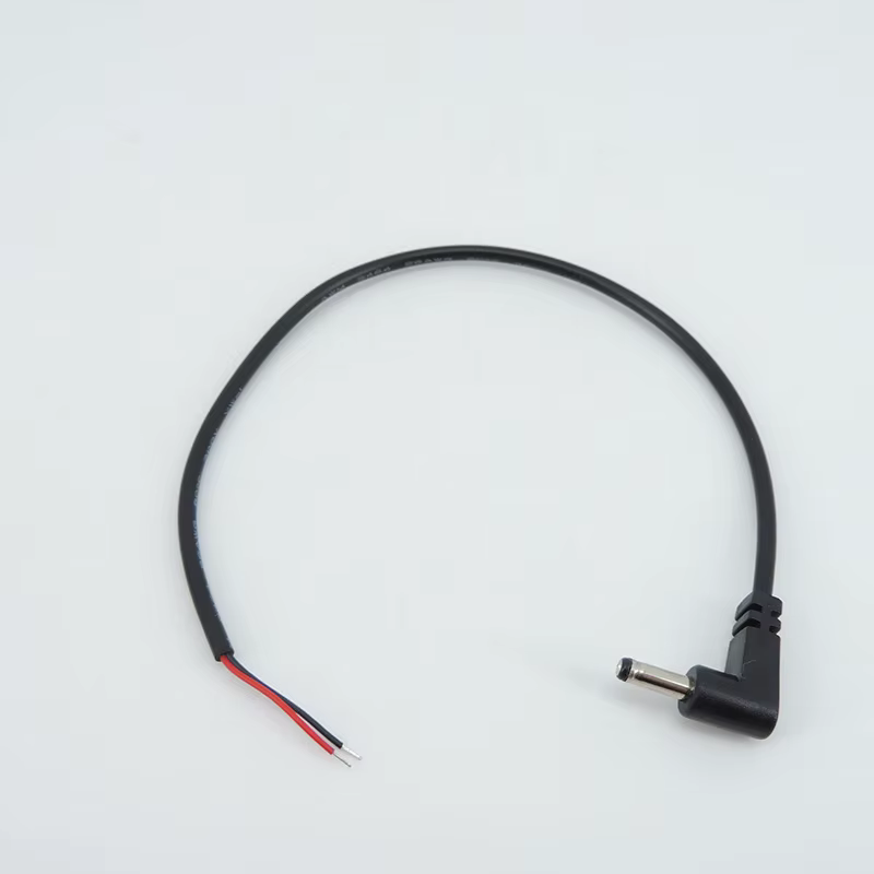 Cable Conector DC Macho 3,5 x 1,35 mm Codo 90° Puntas Estañadas - imagen 4