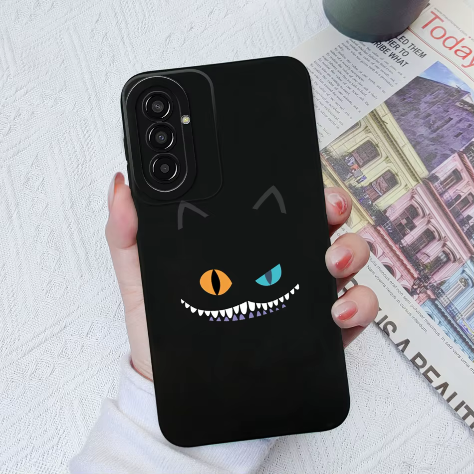 Vista frontal de la funda con recortes precisos