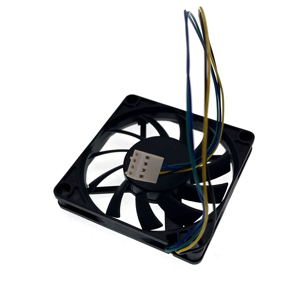 Ventilador instalado en mini PC