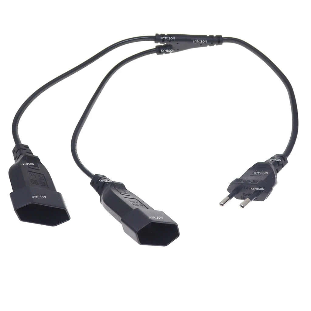 Cable dividido mostrando su flexibilidad