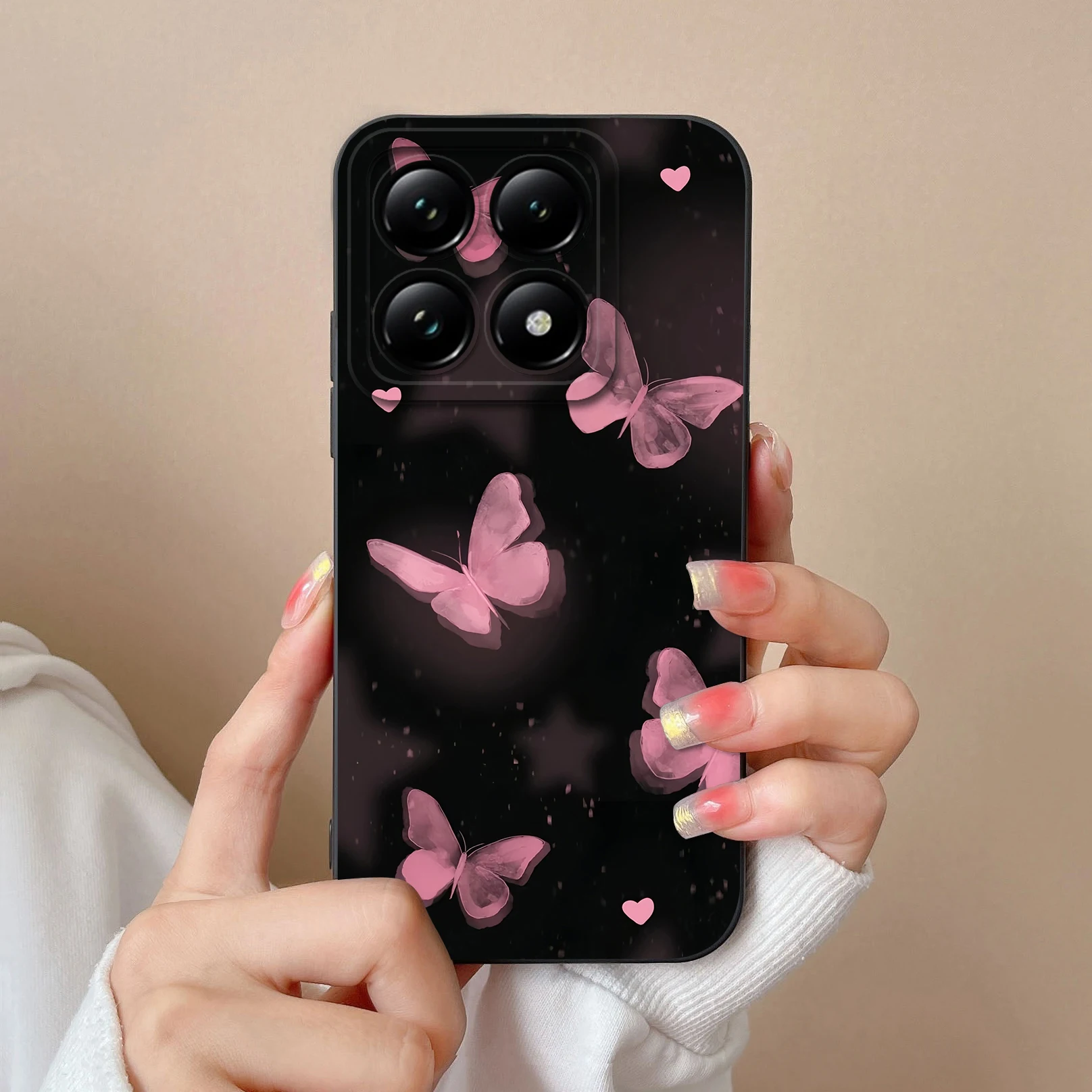 Protección trasera y bordes elevados de la funda