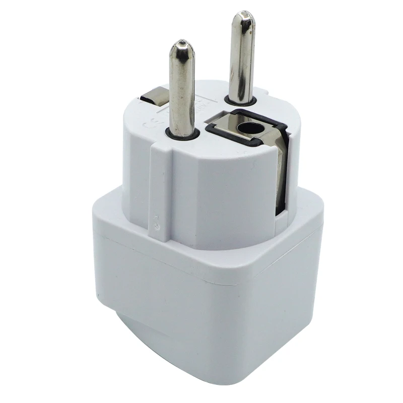 Vista frontal del conector universal