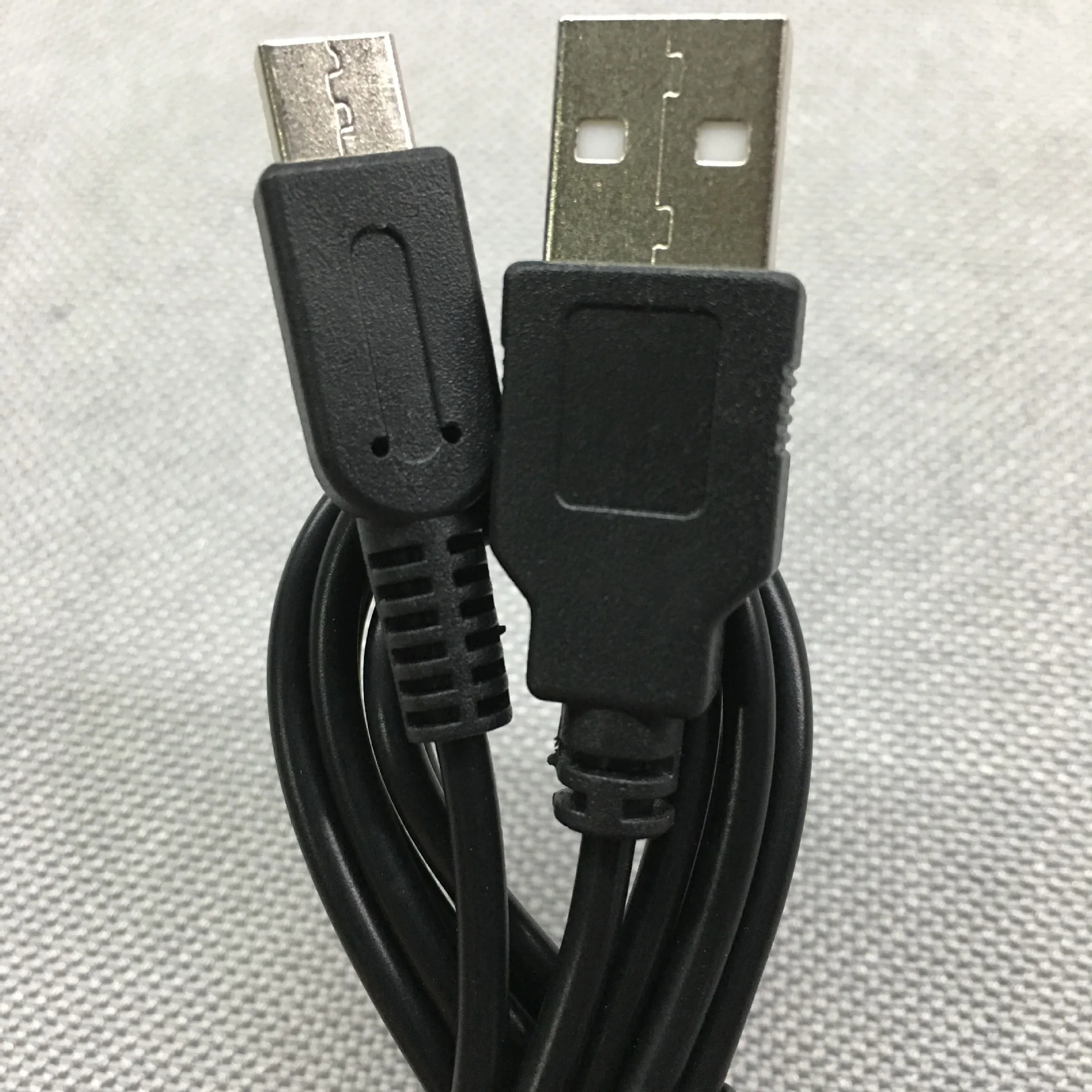Detalle del conector y cable