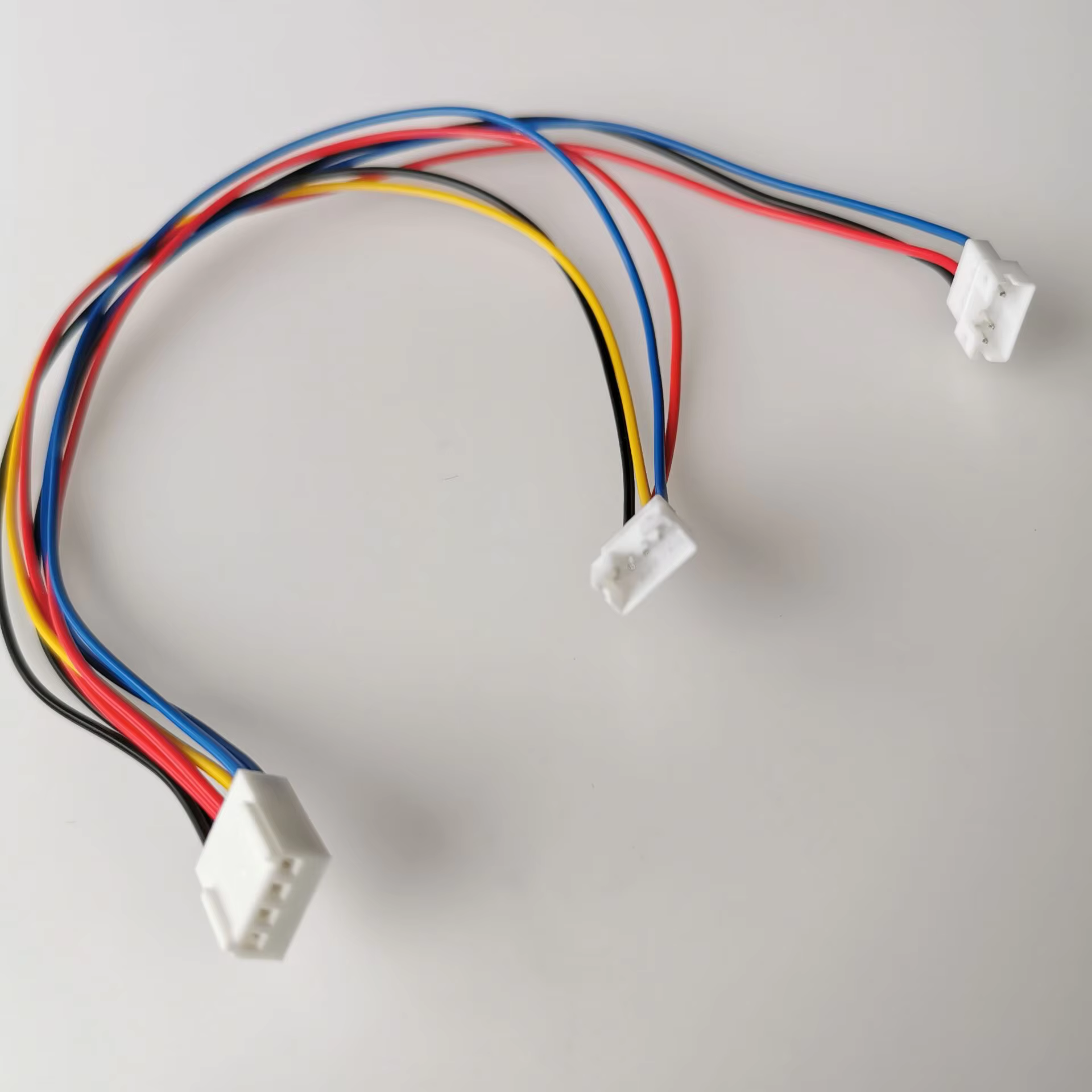 Longitud de 26 cm para instalación versátil
