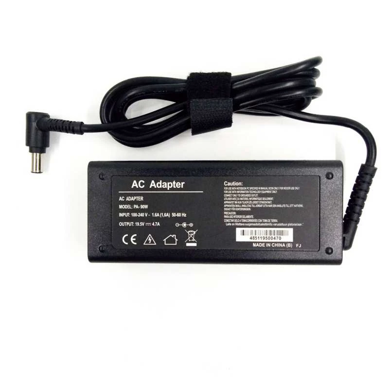 Cargador conectado a portátil Sony Vaio