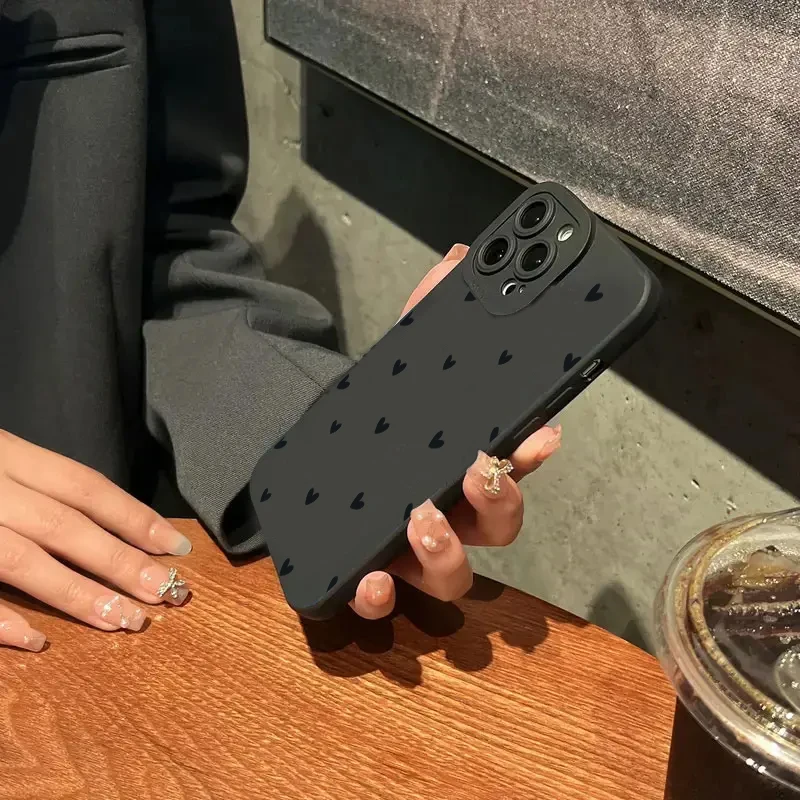 Funda Silicona Xiaomi Redmi Note 13 – Corazón Negro Antigolpes - imagen 3