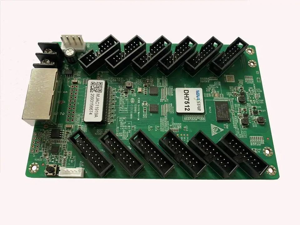Vista frontal del DH7512-S mostrando las interfaces HUB75