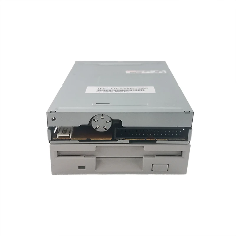 Unidad de disquete TEAC FD-235HG vista frontal en blanco