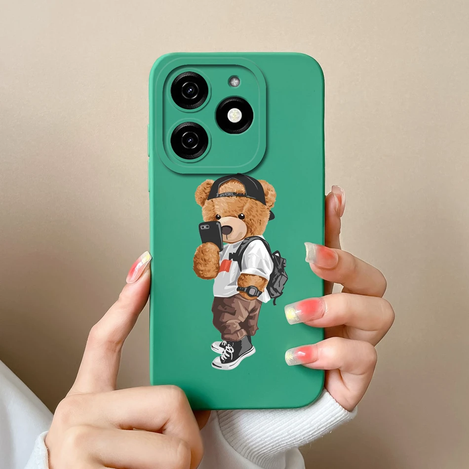 Funda puesta en el teléfono mostrando estilo